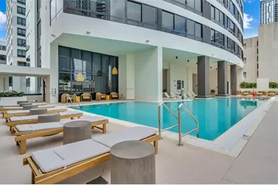 225 N Miami Ave #1709, Miami, FL 33131 - Photo 43