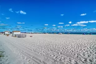 3737 Collins Ave, Miami Beach, FL 33140 - Photo 13