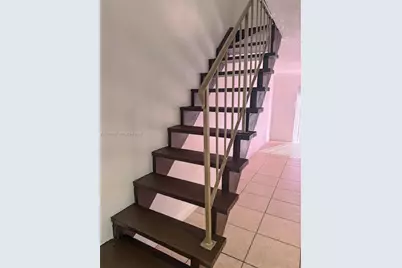 4415 W 10th Ln #14, Hialeah, FL 33012 - Photo 9