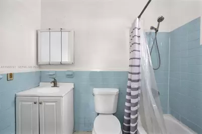 1300 NE 137th St, North Miami, FL 33161 - Photo 19