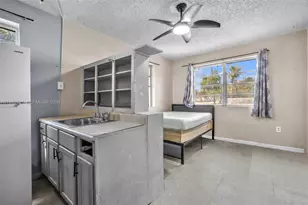 1300 NE 137th St, North Miami, FL 33161 - Photo 17