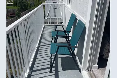 728 SE 14th Ct, Homestead, FL 33034 - Photo 9