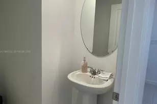 728 SE 14th Ct, Homestead, FL 33034 - Photo 21