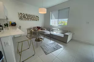 728 SE 14th Ct, Homestead, FL 33034 - Photo 7