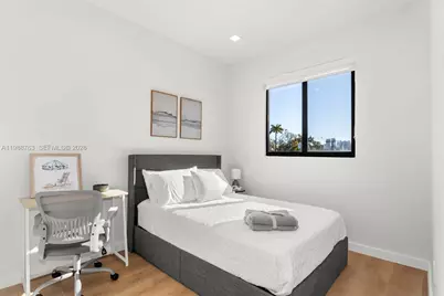1376 SW 4th St #3, Miami, FL 33135 - Photo 9
