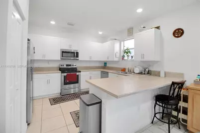 1382 SE 26th Rd, Homestead, FL 33035 - Photo 19