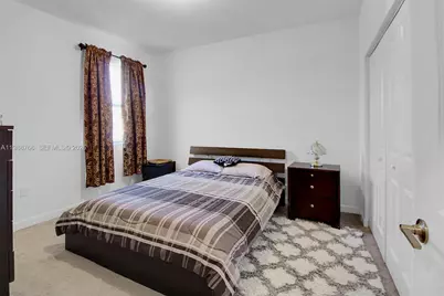 1382 SE 26th Rd, Homestead, FL 33035 - Photo 5