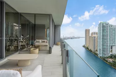 300 Biscayne Boulevard Way #2605W, Miami, FL 33131 - Photo 27