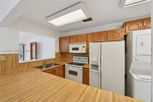 9585 SW 1st Terrace, Miami, FL 33174 - Photo 7