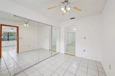 9585 SW 1st Ter, Miami, FL 33174 - Photo 17