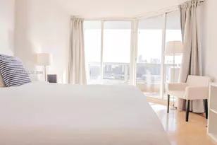 1717 N Bayshore Dr, Miami, FL 33132 - Photo 15