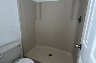 6001 Shaker Wood Cir, Tamarac, FL 33319 - Photo 13