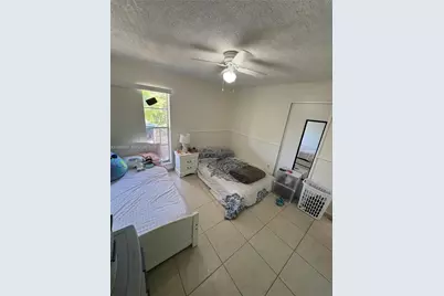 1950 W 56th St #2309D, Hialeah, FL 33012 - Photo 13