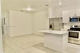 11719 SW 246 Terrace, Homestead, FL 33032 - Photo 9