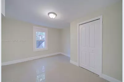 829 NW 56th St, Miami, FL 33127 - Photo 19