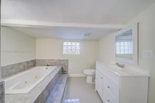 829 NW 56th St, Miami, FL 33127 - Photo 23