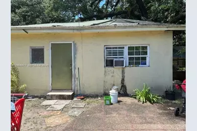 8250 NE 4th Ave, Miami, FL 33138 - Photo 15