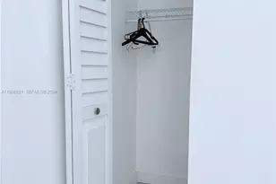 5464 SW 164th Ct, Miami, FL 33185 - Photo 9