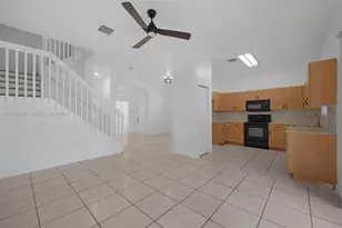 12471 SW 42nd St, Miramar, FL 33027 - Photo 35