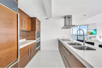 495 Brickell Ave #5601, Miami, FL 33131 - Photo 19