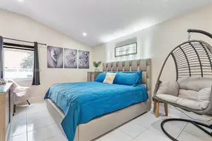 19031 NW 54th Ave, Miami Gardens, FL 33055 - Photo 11