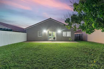 19031 NW 54th Ave, Miami Gardens, FL 33055 - Photo 27