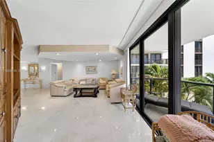 19667 Turnberry Way, Aventura, FL 33180 - Photo 9