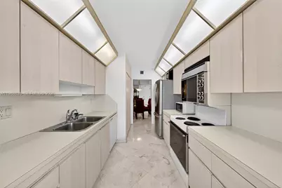 19667 Turnberry Way #6A, Aventura, FL 33180 - Photo 17