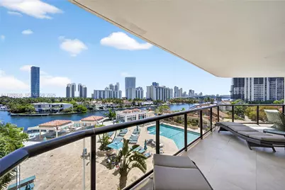 19667 Turnberry Way #6A, Aventura, FL 33180 - Photo 1