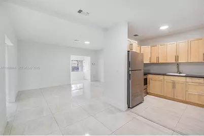 529 NW 42nd St, Miami, FL 33127 - Photo 11