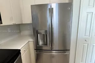 2518 SE 15th Pl, Homestead, FL 33035 - Photo 9