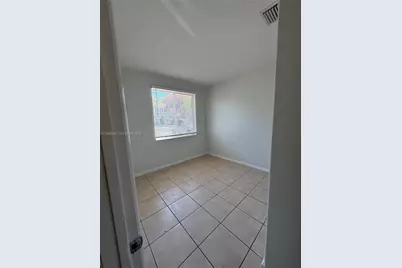 2518 SE 15th Pl, Homestead, FL 33035 - Photo 11
