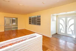 2010 NW 185th Ter, Miami Gardens, FL 33056 - Photo 7