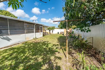 2010 NW 185th Ter, Miami Gardens, FL 33056 - Photo 37