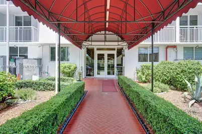 1251 NE 108th St #411, Miami, FL 33161 - Photo 19