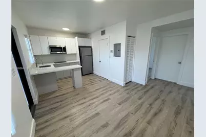 1971 NW 2nd Ct #8, Miami, FL 33136 - Photo 1