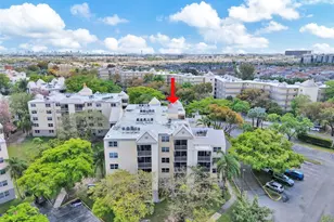 8343 Lake Dr, Doral, FL 33166 - Photo 5