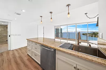 7601 E Treasure Dr #1915, North Bay Village, FL 33141 - Photo 7