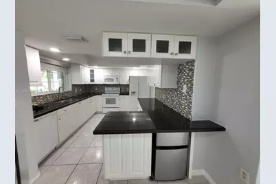 9749 SW 213th Ter #9749, Cutler Bay, FL 33189 - Photo 7