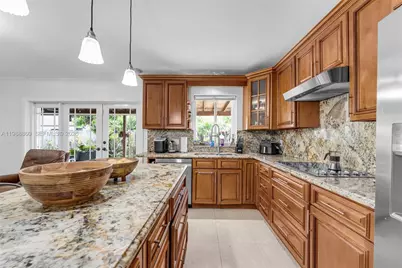 10021 SW 145th Pl, Miami, FL 33186 - Photo 1