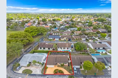 10021 SW 145th Pl, Miami, FL 33186 - Photo 39