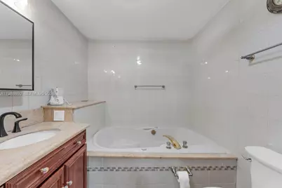 10021 SW 145th Pl, Miami, FL 33186 - Photo 17