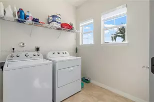 1475 Silk Oak Dr, Hollywood, FL 33021 - Photo 27