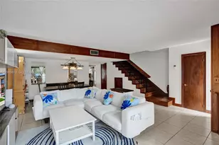 16465 NE 26th Ave, North Miami Beach, FL 33160 - Photo 9