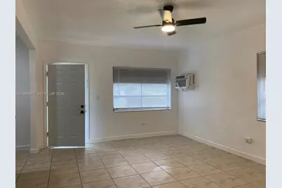 1990 NE 181st St, North Miami Beach, FL 33162 - Photo 7