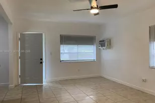 1990 NE 181st St, North Miami Beach, FL 33162 - Photo 7