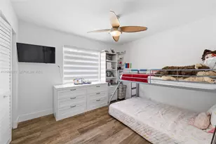 1315 Bayview Cir, Weston, FL 33326 - Photo 33