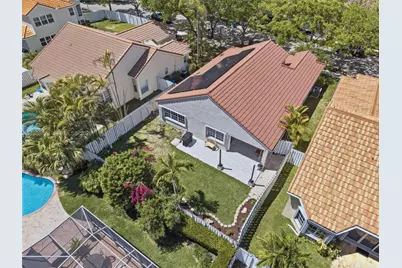 1315 Bayview Cir, Weston, FL 33326 - Photo 19