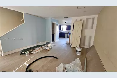 2260 NW 59th Way, Lauderhill, FL 33313 - Photo 17