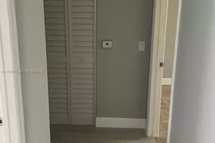 165 NW 96th Terrace, Pembroke Pines, FL 33024 - Photo 13